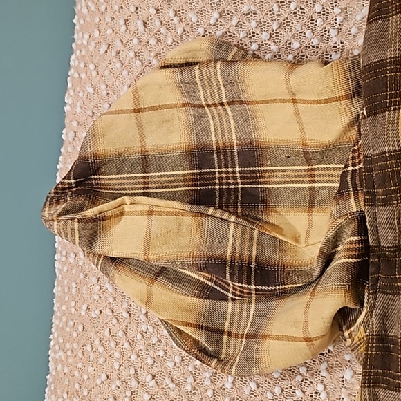 Reason Flannel - Picture 13 of 15